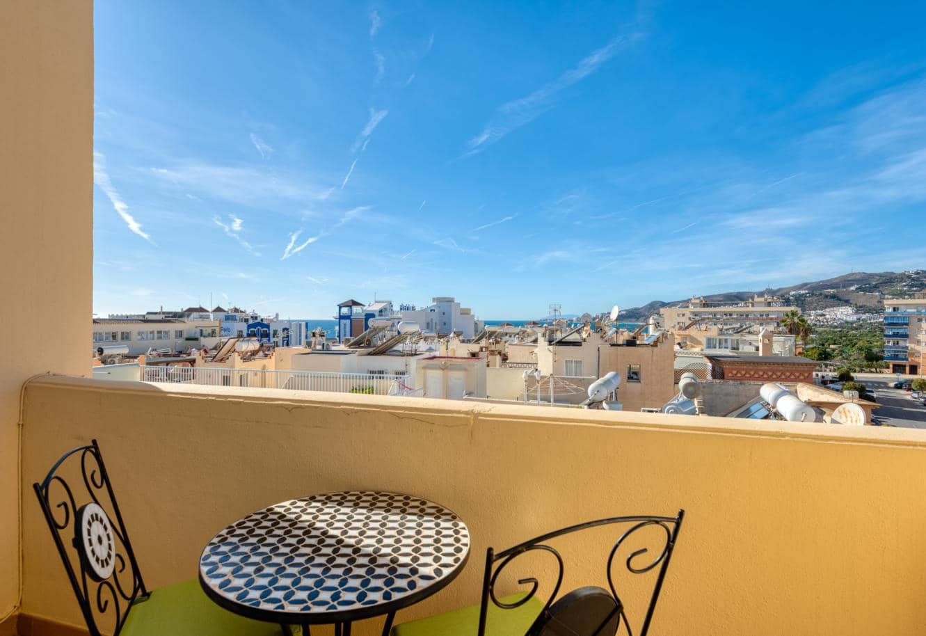 2 sypialnia Apartament przy plaży na sprzedaż w Nerja - 299 000 € (Ref: 8699399)