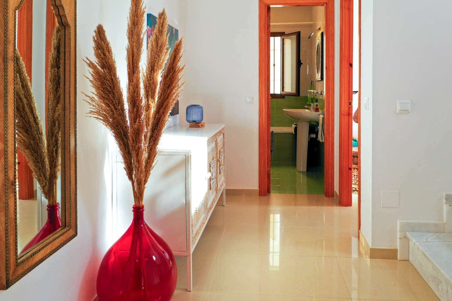 2 soveværelse Semi-Rækkehus til salg i Nerja med swimmingpool garage - € 499.900 (Ref: 8757507)