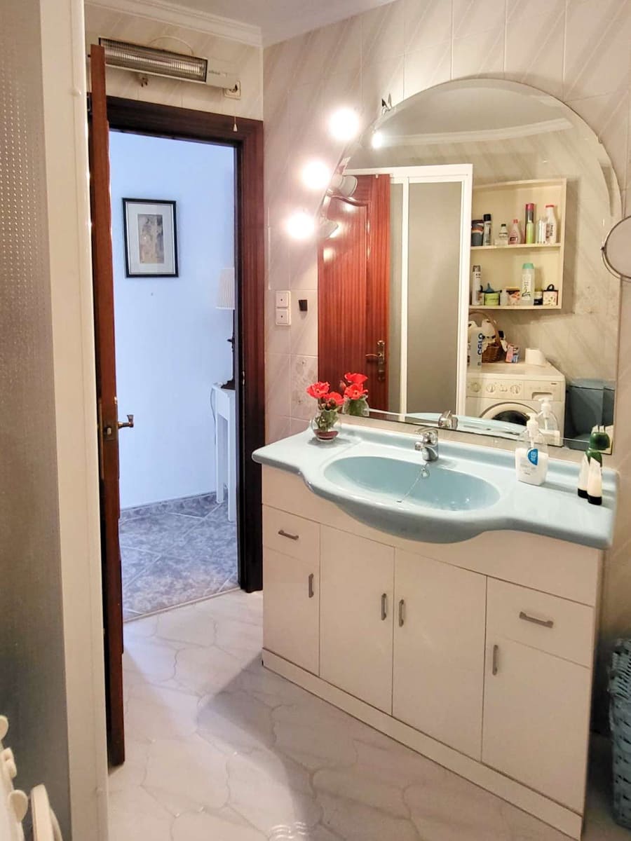 2 soverom Strandleiligheter til salgs i Algarrobo Costa med svømmebasseng - € 283 000 (Ref: 8809234)