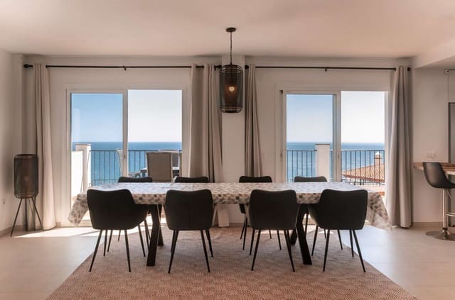 5 sovrum Villa till salu i El Peñoncillo, Torrox med pool - 949 000 € (Ref: 8956933)