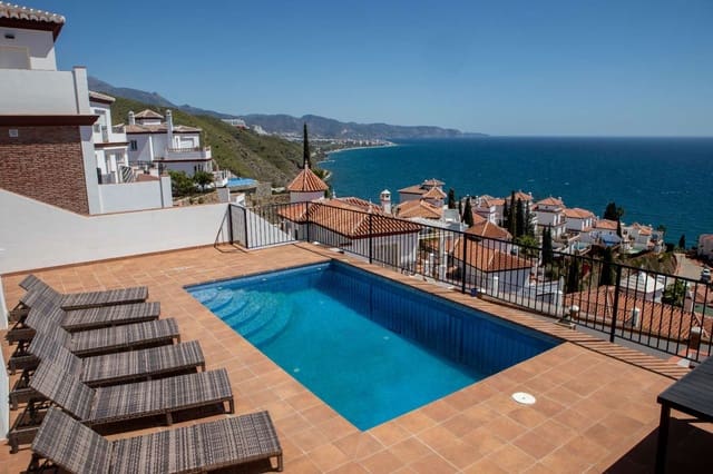 5 sovrum Villa till salu i El Peñoncillo, Torrox med pool - 949 000 € (Ref: 8956933)