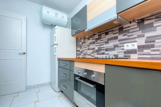 Apartamento Playa de 2 habitaciones en Centro, Nerja en venta - 320.000 € (Ref: 9037993)