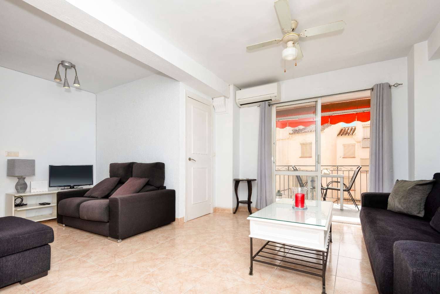 2 bedroom Beach Apartment for sale in Nerja - € 320,000 (Ref: 9037993)