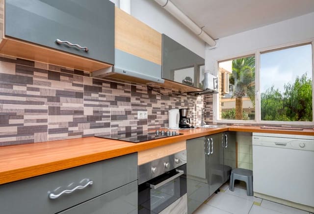 Apartamento Playa de 2 habitaciones en Centro, Nerja en venta - 320.000 € (Ref: 9037993)