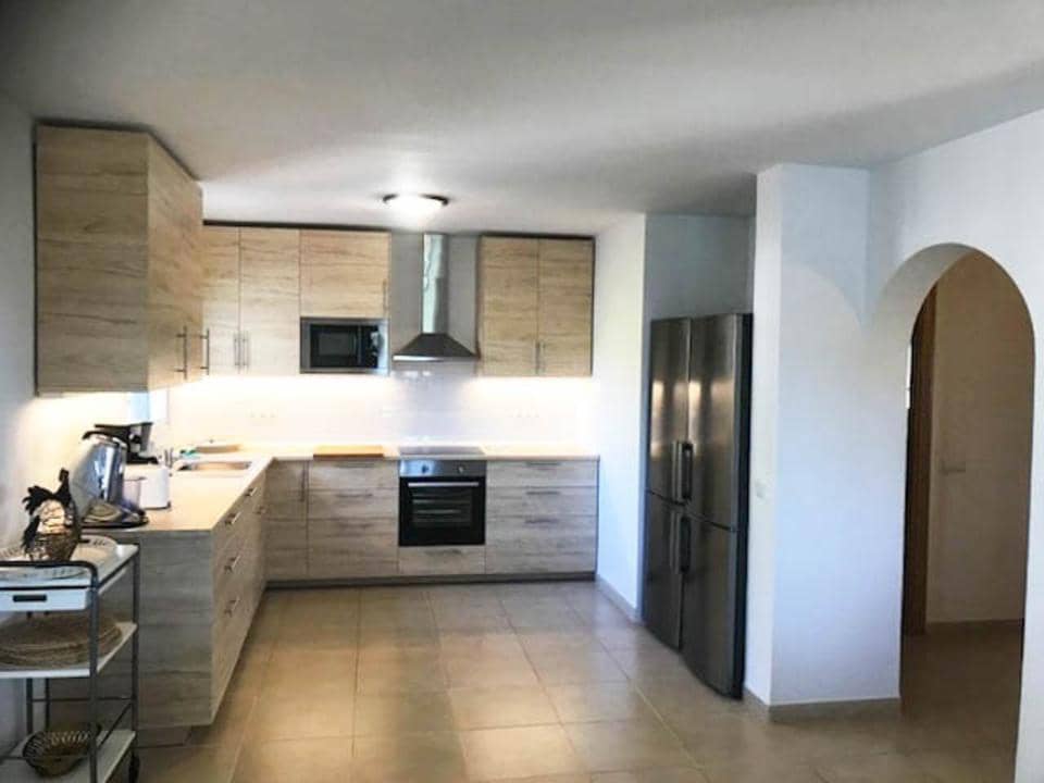 5 bedroom Villa for sale in Frigiliana with pool - € 950,000 (Ref: 9113793)