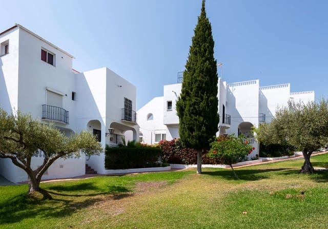 2 chambre Villa/Maison Semi-Mitoyenne à vendre à Capistrano, Nerja avec piscine garage - 319 000 € (Ref: 9129455)
