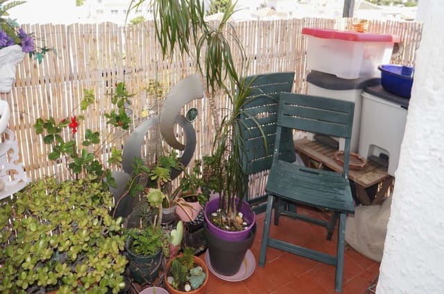 1 soverom Leilighet til salgs i Burriana, Nerja med svømmebasseng - € 175 000 (Ref: 9133988)