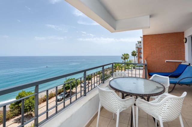 2 quarto Apartamento para venda em El Peñoncillo, Torrox com piscina garagem - 399 000 € (Ref: 9212508)