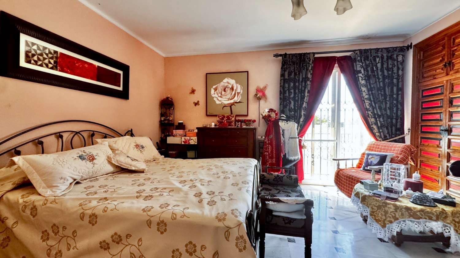 3 sovrum Villa till salu i Nerja med pool - 650 000 € (Ref: 9228168)