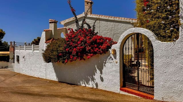 3 camera da letto Villa in vendita in Nerja con piscina - 650.000 € (Rif: 9228168)