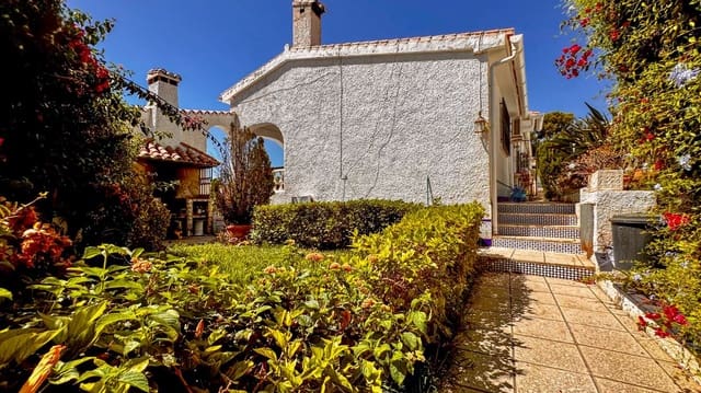 3 camera da letto Villa in vendita in Nerja con piscina - 650.000 € (Rif: 9228168)