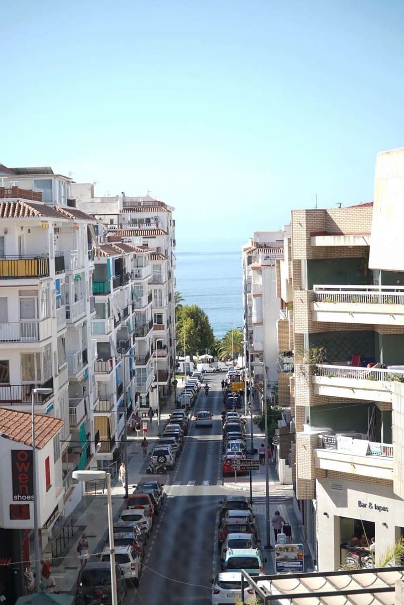 2 soveværelse Lejlighed til salg i Nerja - € 289.000 (Ref: 9228169)