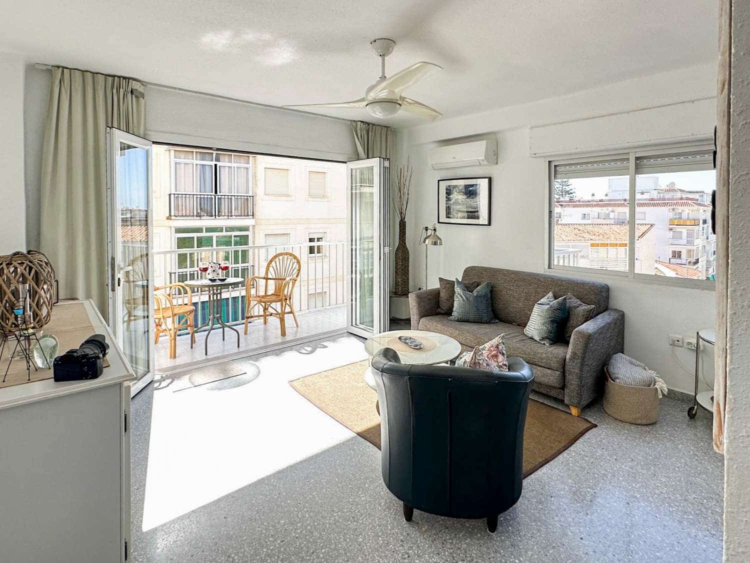 2 soveværelse Lejlighed til salg i Nerja - € 289.000 (Ref: 9228169)