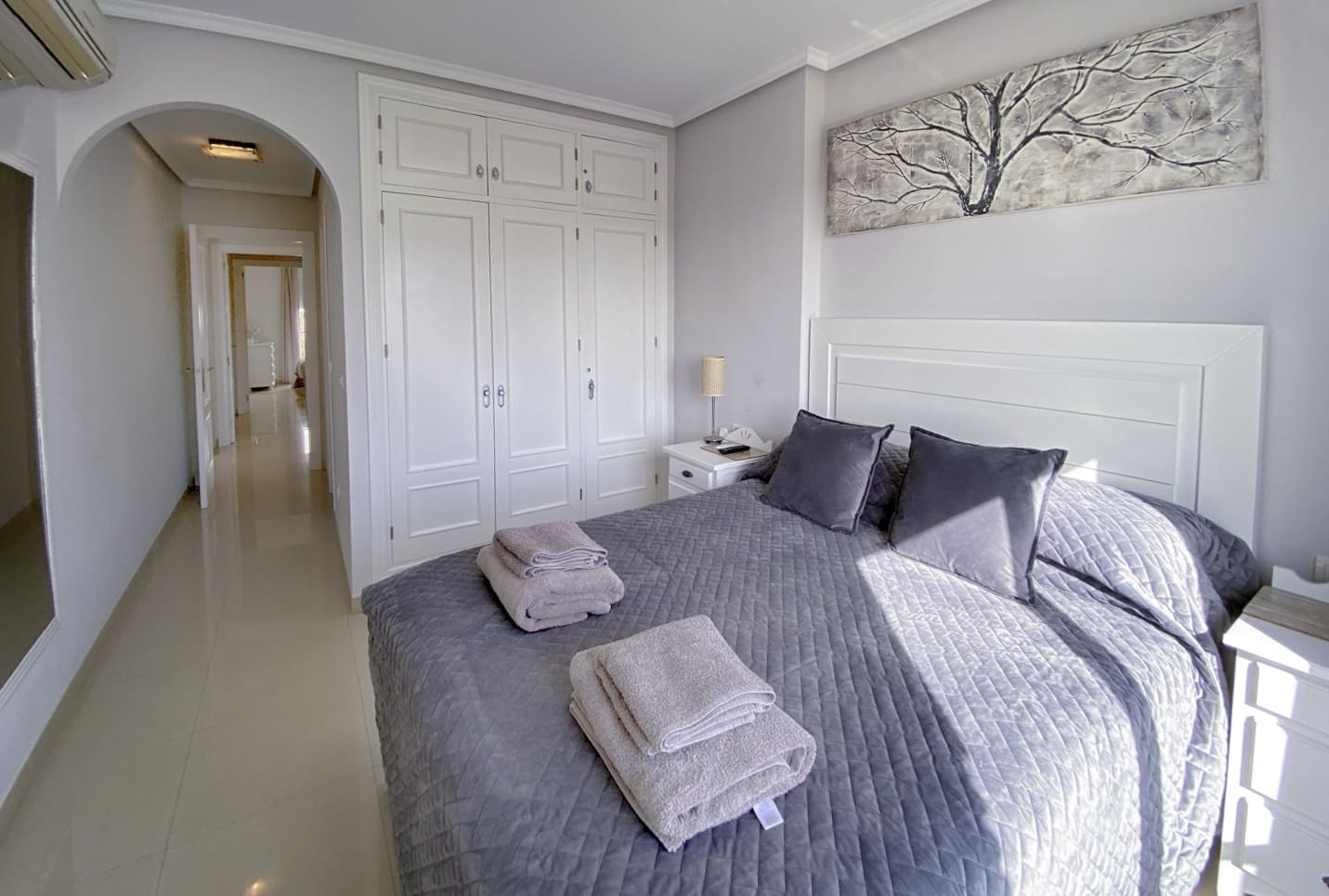 2 bedroom Beach Apartment for sale in Nerja with pool - € 339,000 (Ref: 9232250)