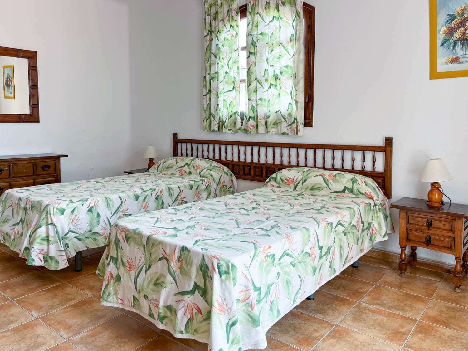 4 sovrum Villa till salu i Nerja med pool - 450 000 € (Ref: 9256719)