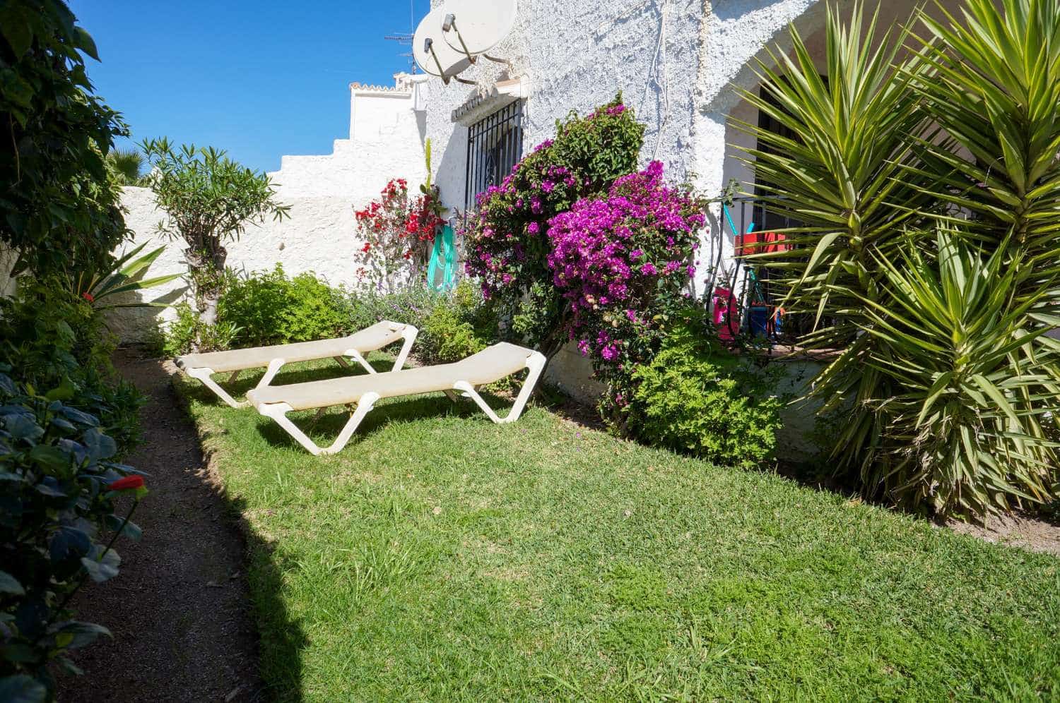 4 sovrum Villa till salu i Nerja med pool - 450 000 € (Ref: 9256719)