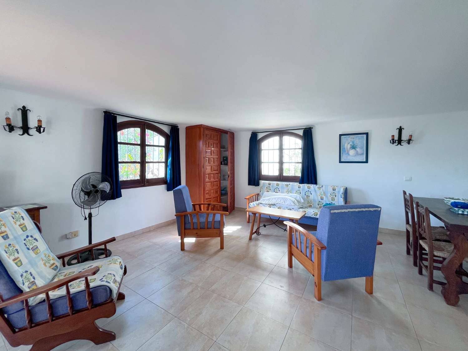 4 sovrum Villa till salu i Nerja med pool - 450 000 € (Ref: 9256719)