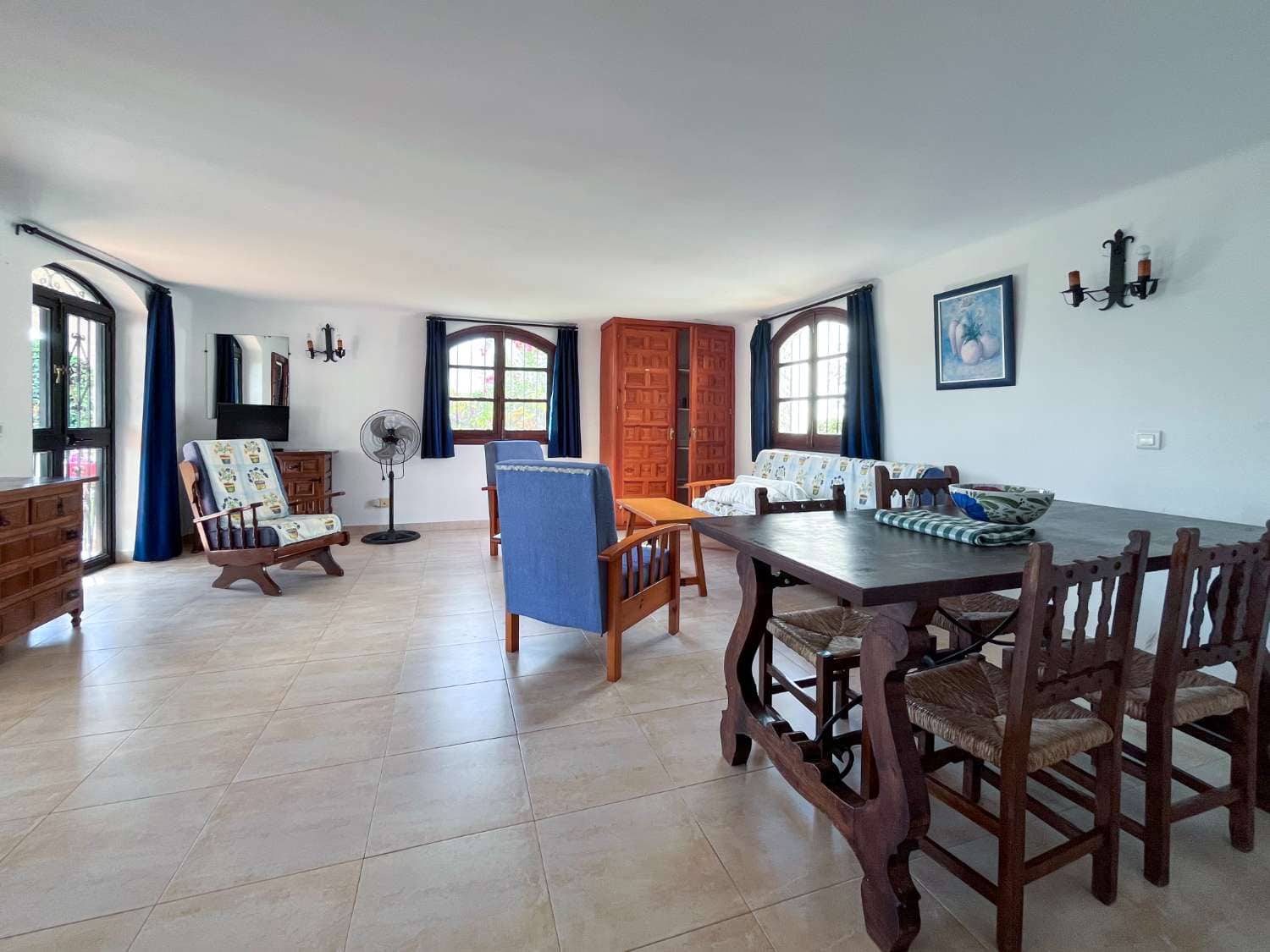 4 sovrum Villa till salu i Nerja med pool - 450 000 € (Ref: 9256719)