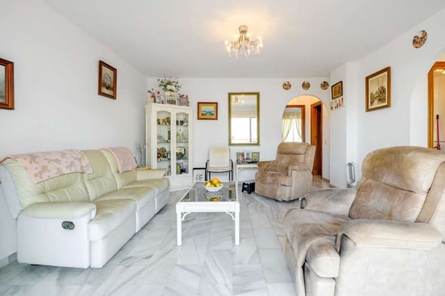 2 sovrum Strandlägenhet till salu i Centro, Nerja med pool - 499 000 € (Ref: 9272054)