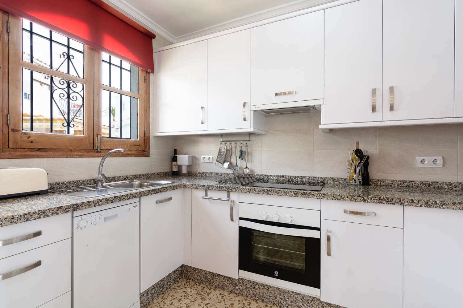 3 soverom Villa til salgs i Nerja med svømmebasseng - € 585 000 (Ref: 9284869)