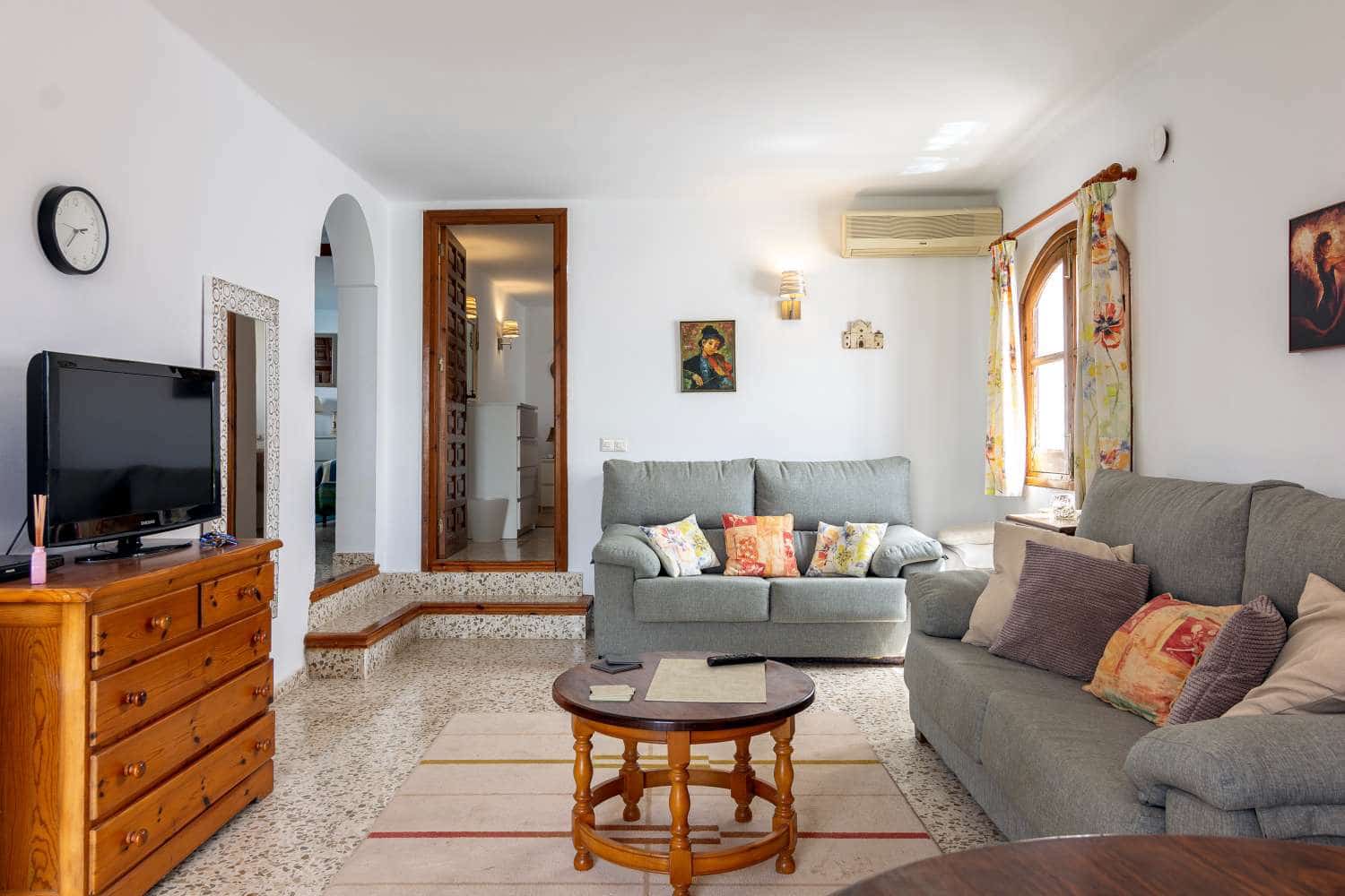 3 soverom Villa til salgs i Nerja med svømmebasseng - € 585 000 (Ref: 9284869)