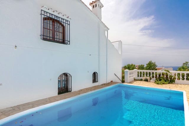 3 chambre Villa/Maison à vendre à Nerja avec piscine - 585 000 € (Ref: 9284869)
