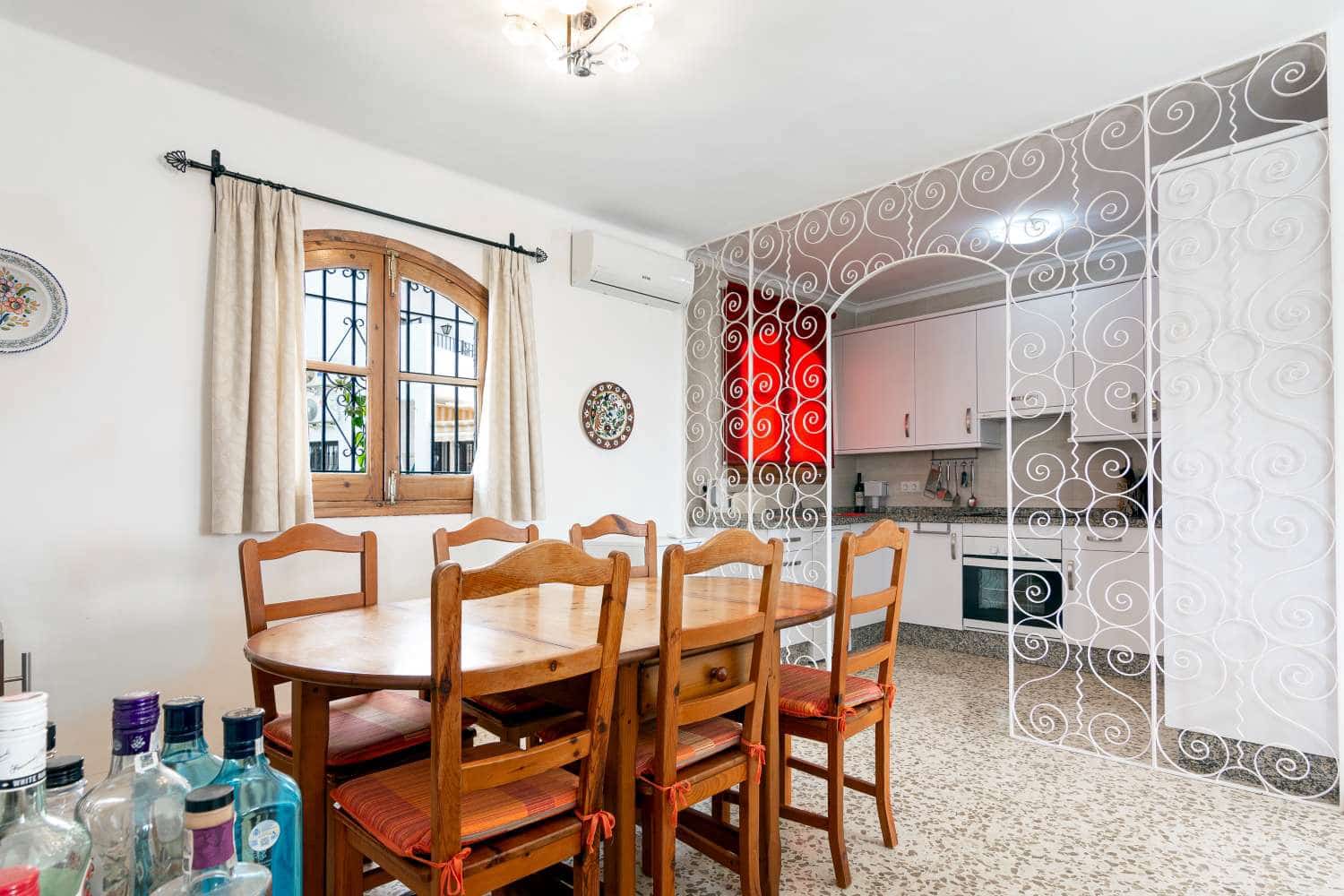 3 soverom Villa til salgs i Nerja med svømmebasseng - € 585 000 (Ref: 9284869)