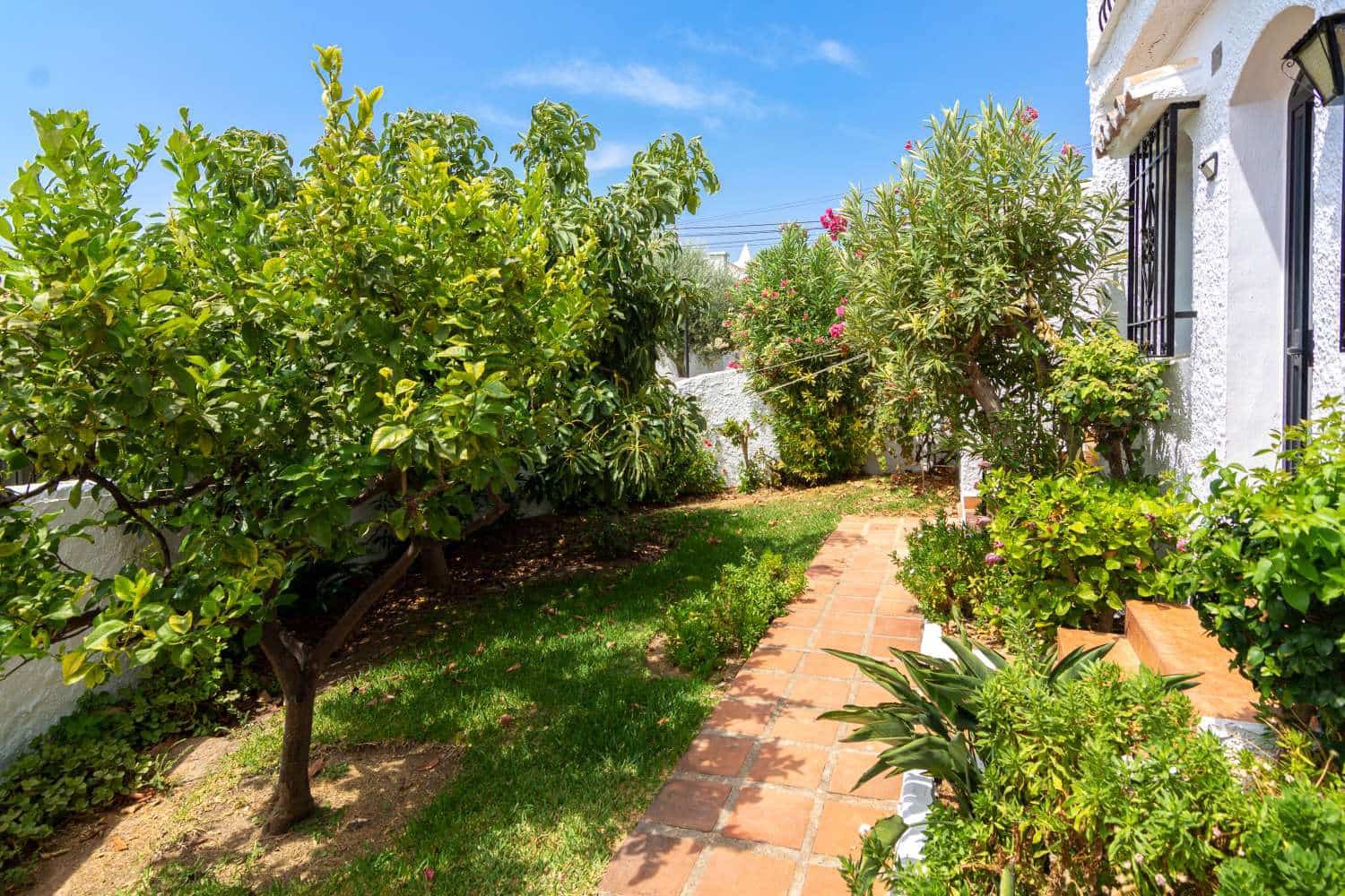 3 soverom Villa til salgs i Nerja med svømmebasseng - € 585 000 (Ref: 9284869)