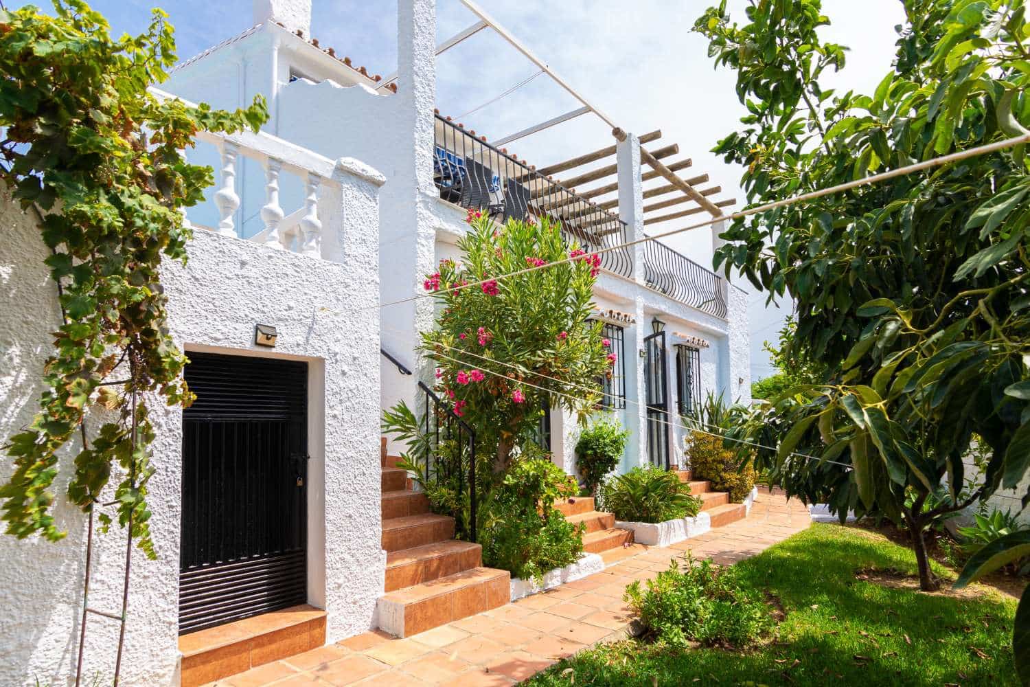 3 soverom Villa til salgs i Nerja med svømmebasseng - € 585 000 (Ref: 9284869)