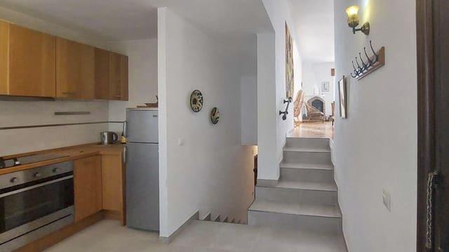 3 bedroom Terraced Villa for sale in Nerja with pool - € 325,000 (Ref: 9290950)