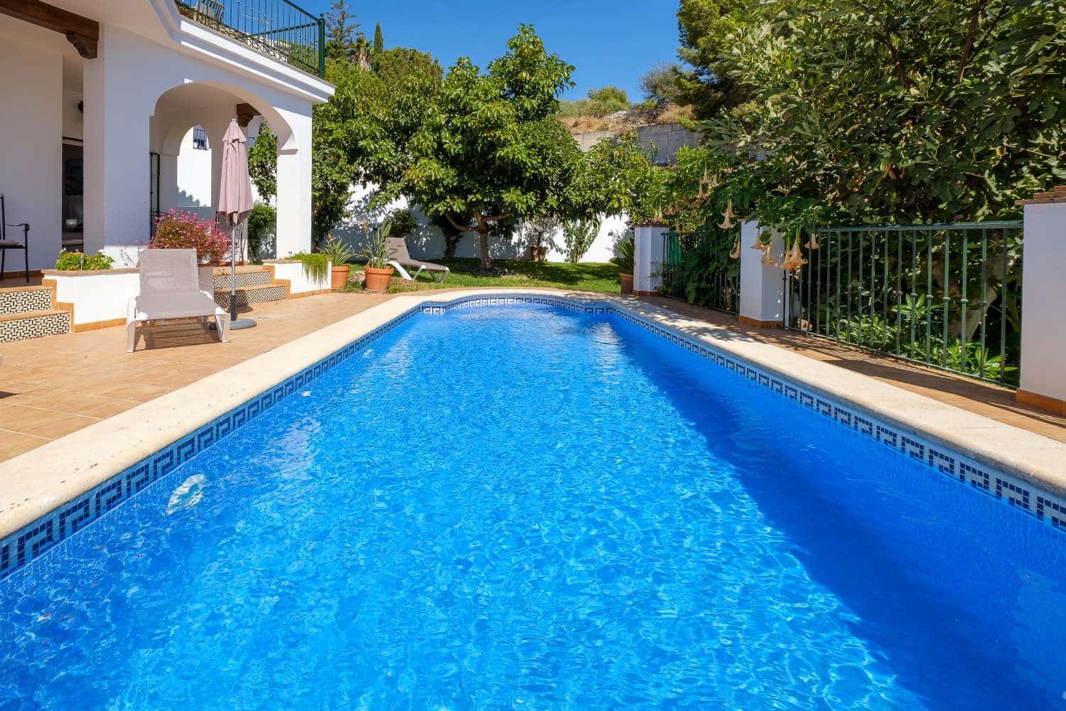 3 slaapkamer Villa te koop in Frigiliana met zwembad garage - € 799.000 (Ref: 9300427)