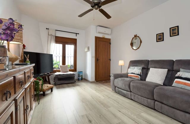 2 camera da letto Villetta a Schiera in vendita in Nueva Nerja, Nerja con piscina - 329.000 € (Rif: 9374939)