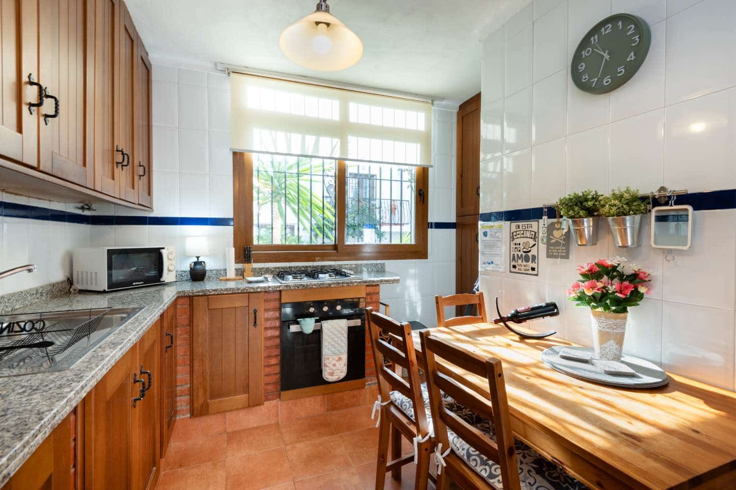 2 soverom Rekkehus til salgs i Nerja med svømmebasseng - € 329 000 (Ref: 9374939)