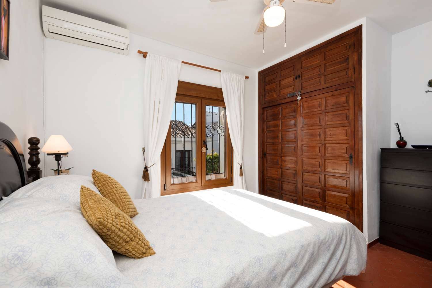 2 soverom Rekkehus til salgs i Nerja med svømmebasseng - € 329 000 (Ref: 9374939)