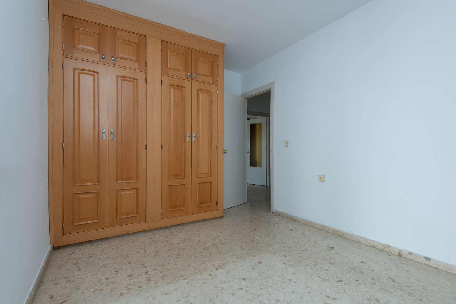4 bedroom Apartment for sale in Nerja - € 350,000 (Ref: 9376555)