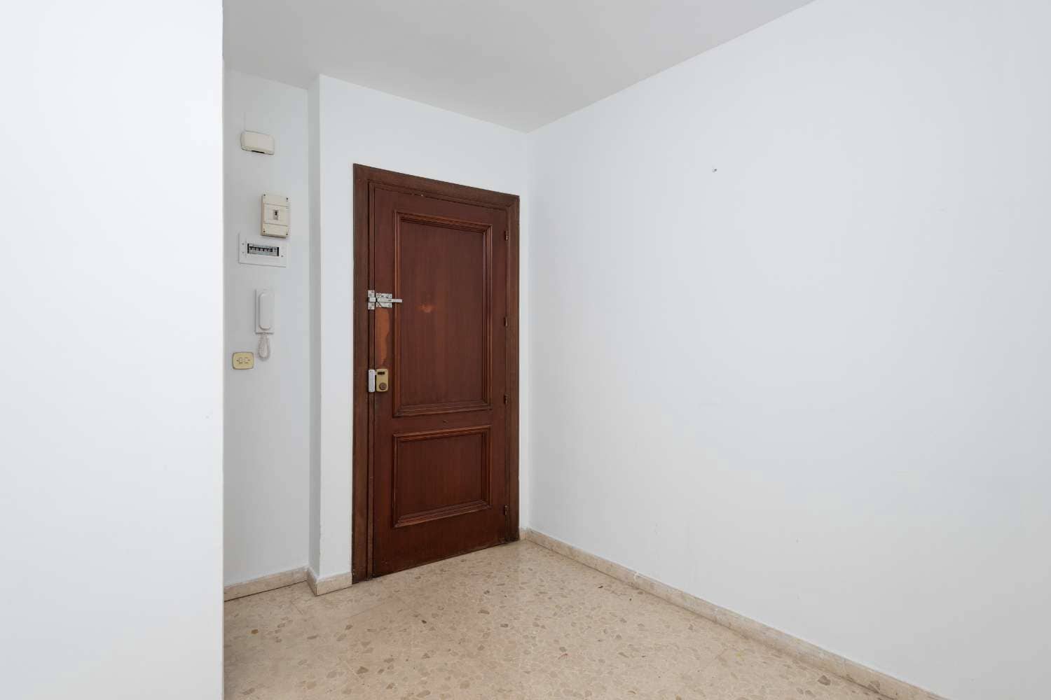 4 bedroom Apartment for sale in Nerja - € 350,000 (Ref: 9376555)