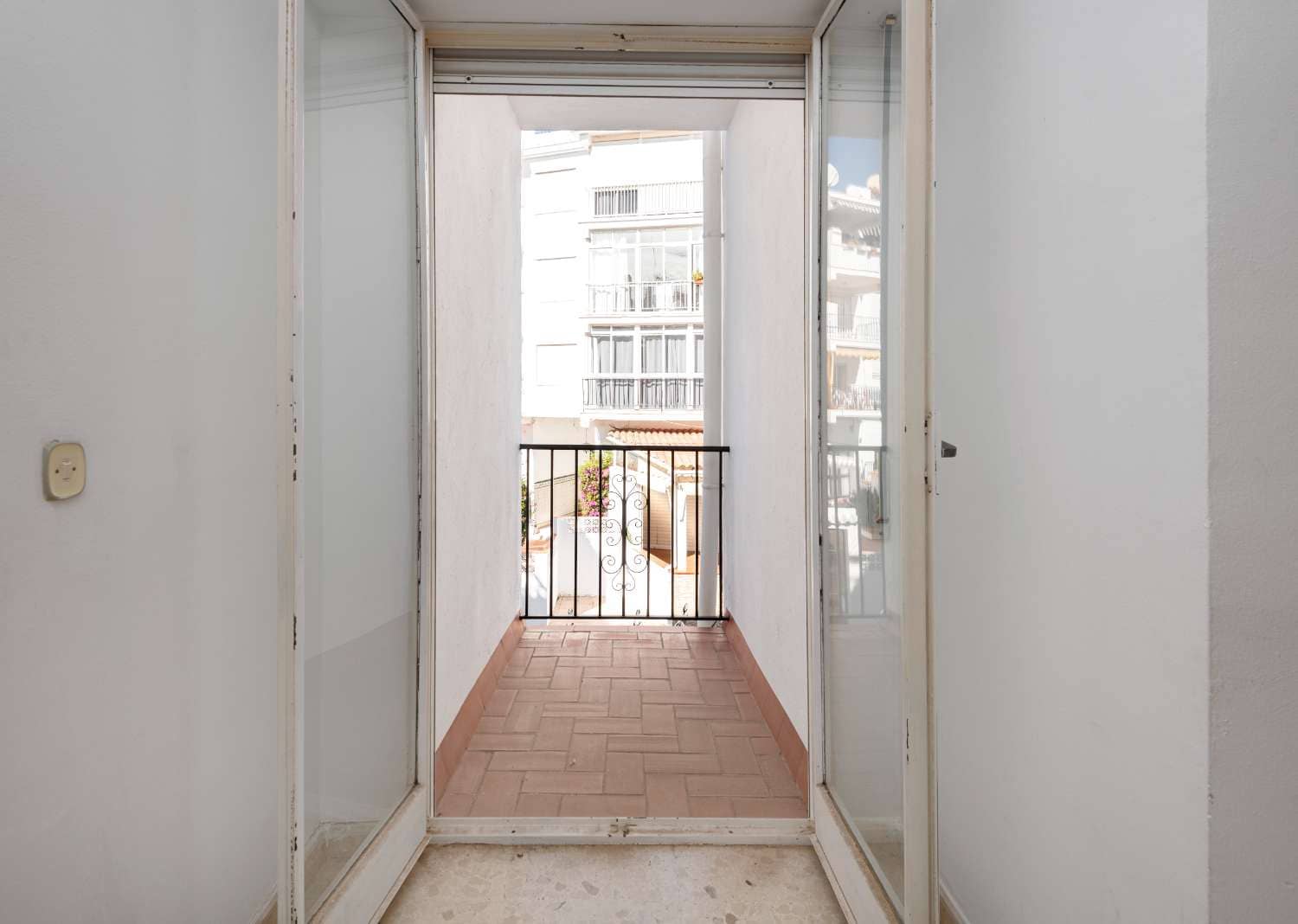 4 bedroom Apartment for sale in Nerja - € 350,000 (Ref: 9376555)