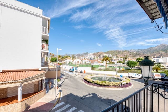 4 bedroom Apartment for sale in Nerja - € 350,000 (Ref: 9376555)