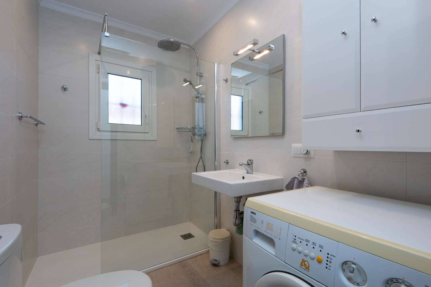 1 chambre Appartement à vendre à Nerja avec piscine - 299 000 € (Ref: 9418893)