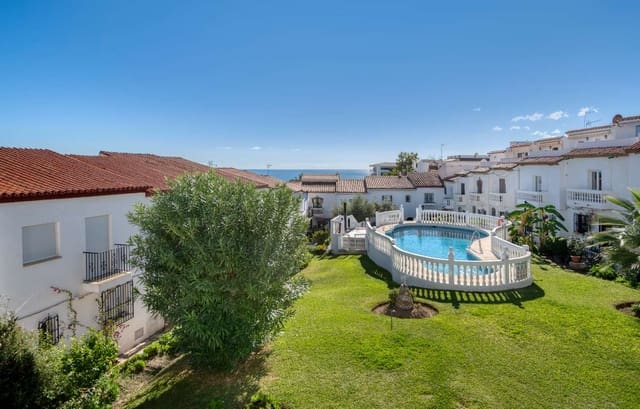 1 Zimmer Apartment zu verkaufen in Burriana, Nerja mit Pool - 299.000 € (Ref: 9418893)