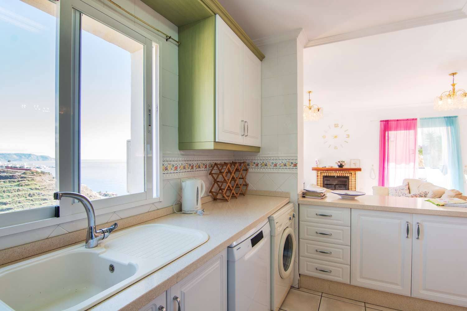 4 sovrum Villa till salu i Torrox med pool garage - 795 000 € (Ref: 9424263)