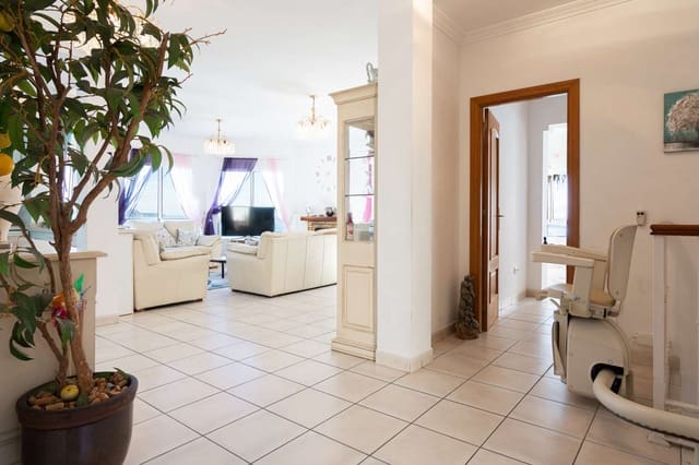 4 camera da letto Villa in vendita in Torrox con piscina garage - 795.000 € (Rif: 9424263)