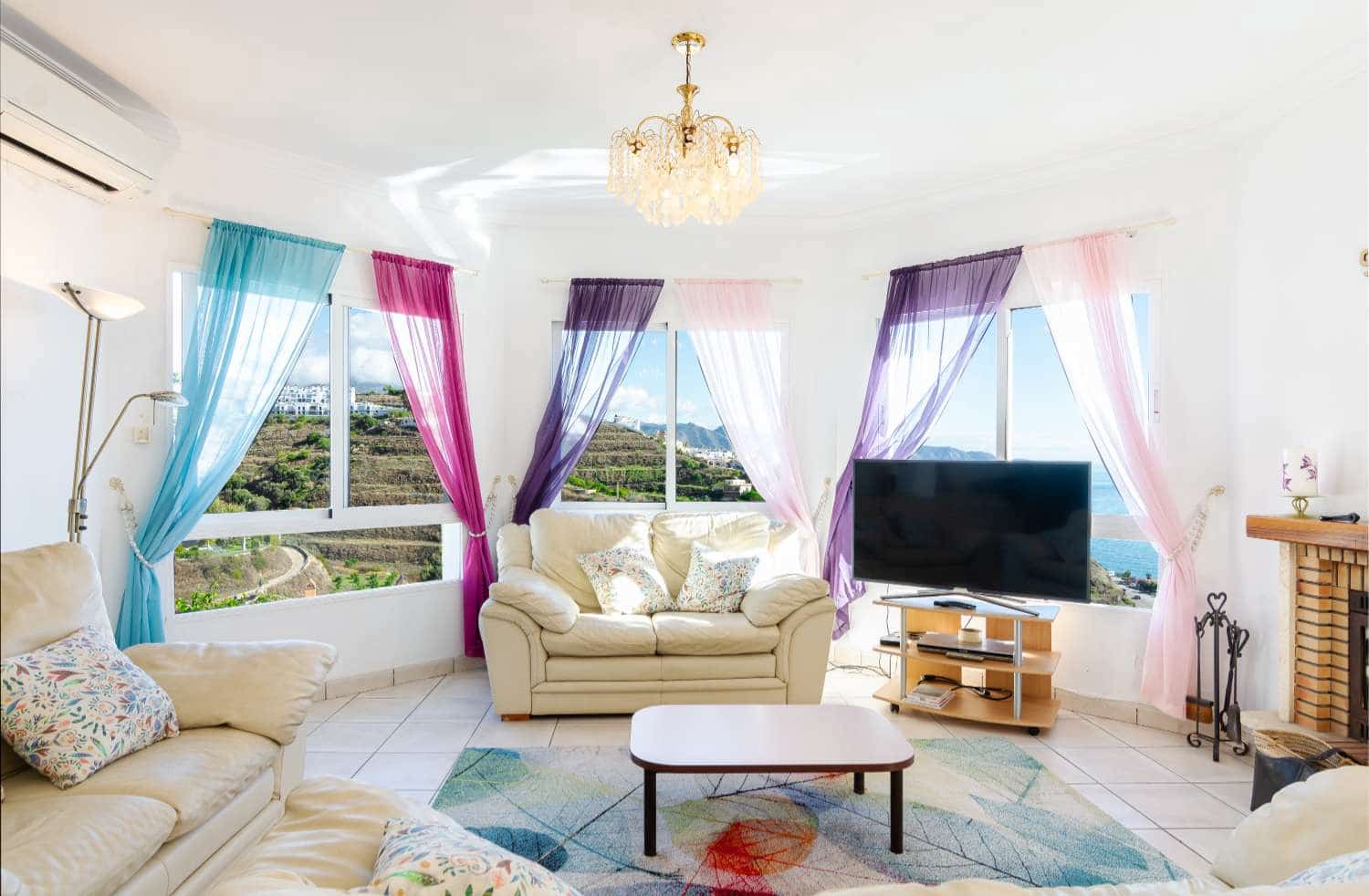 4 sovrum Villa till salu i Torrox med pool garage - 795 000 € (Ref: 9424263)