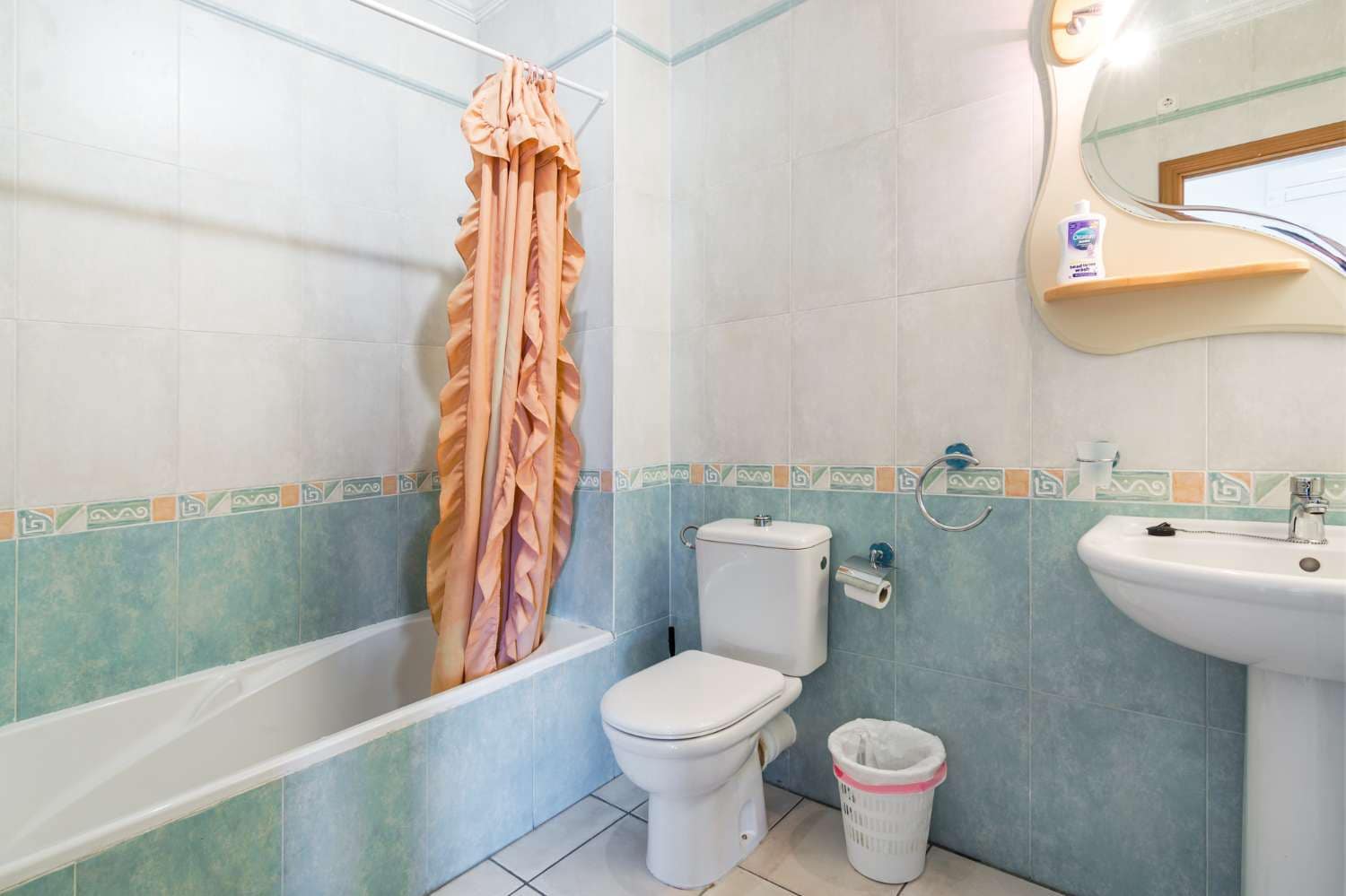 4 sovrum Villa till salu i Torrox med pool garage - 795 000 € (Ref: 9424263)