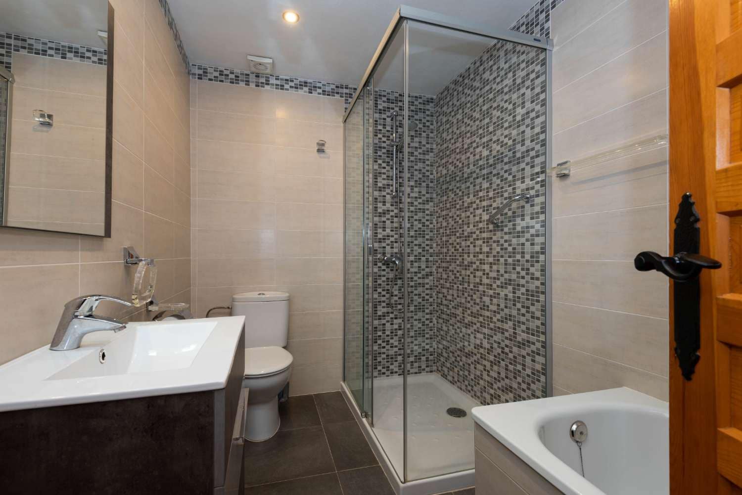 3 camera da letto Villetta a Schiera in vendita in Nerja con piscina garage - 399.000 € (Rif: 9436646)