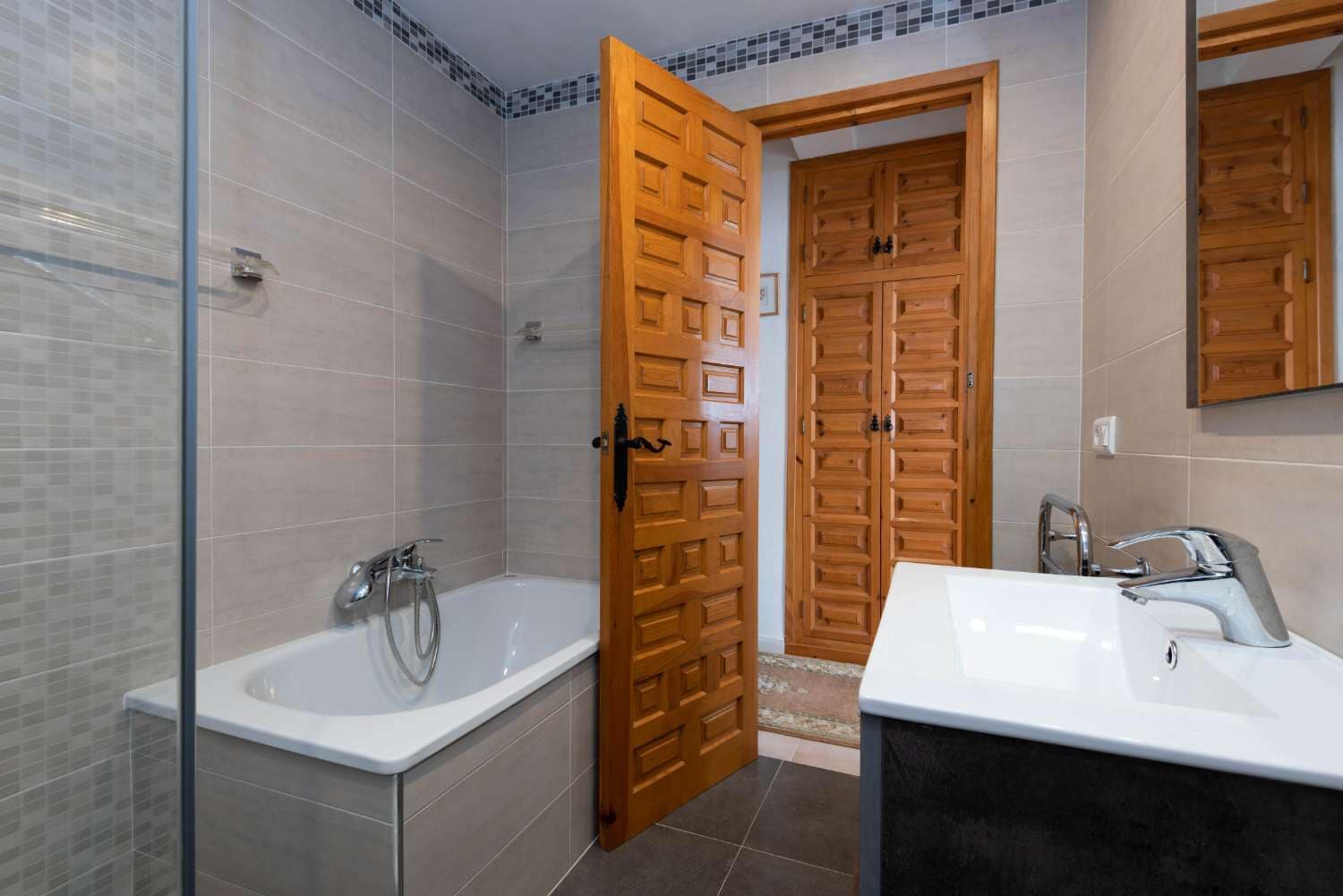 3 camera da letto Villetta a Schiera in vendita in Nerja con piscina garage - 399.000 € (Rif: 9436646)