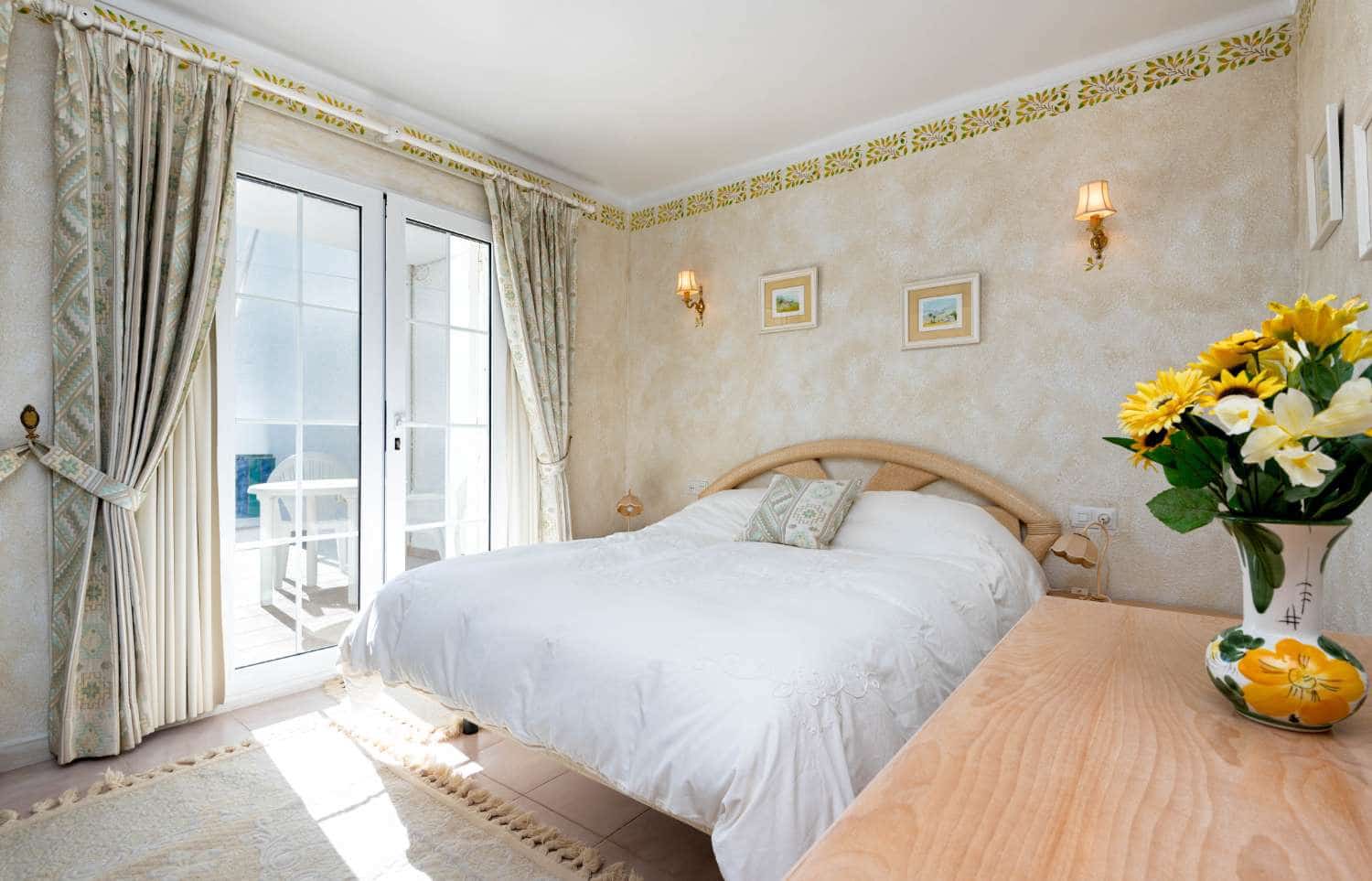 3 camera da letto Villetta a Schiera in vendita in Nerja con piscina garage - 399.000 € (Rif: 9436646)