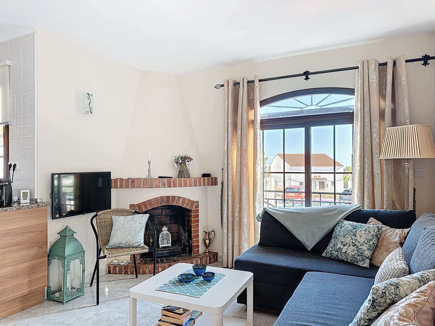 2 chambre Appartement à vendre à Nerja avec piscine - 289 000 € (Ref: 9503811)