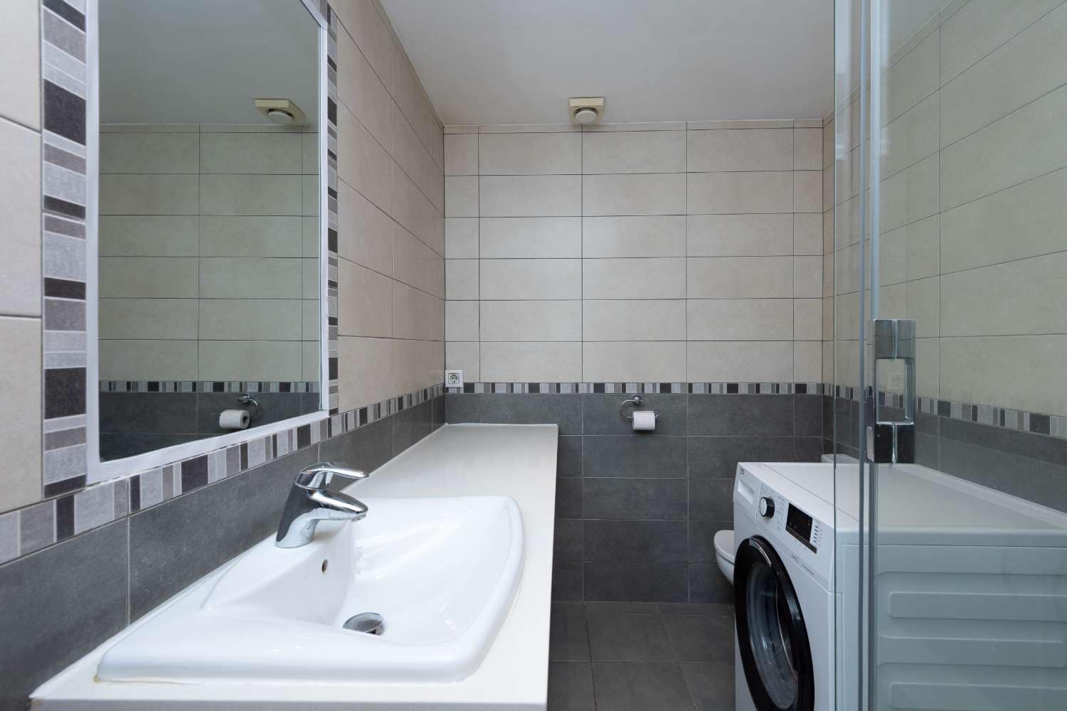 2 soveværelse Rækkehus til salg i Nerja med swimmingpool garage - € 379.000 (Ref: 9535613)