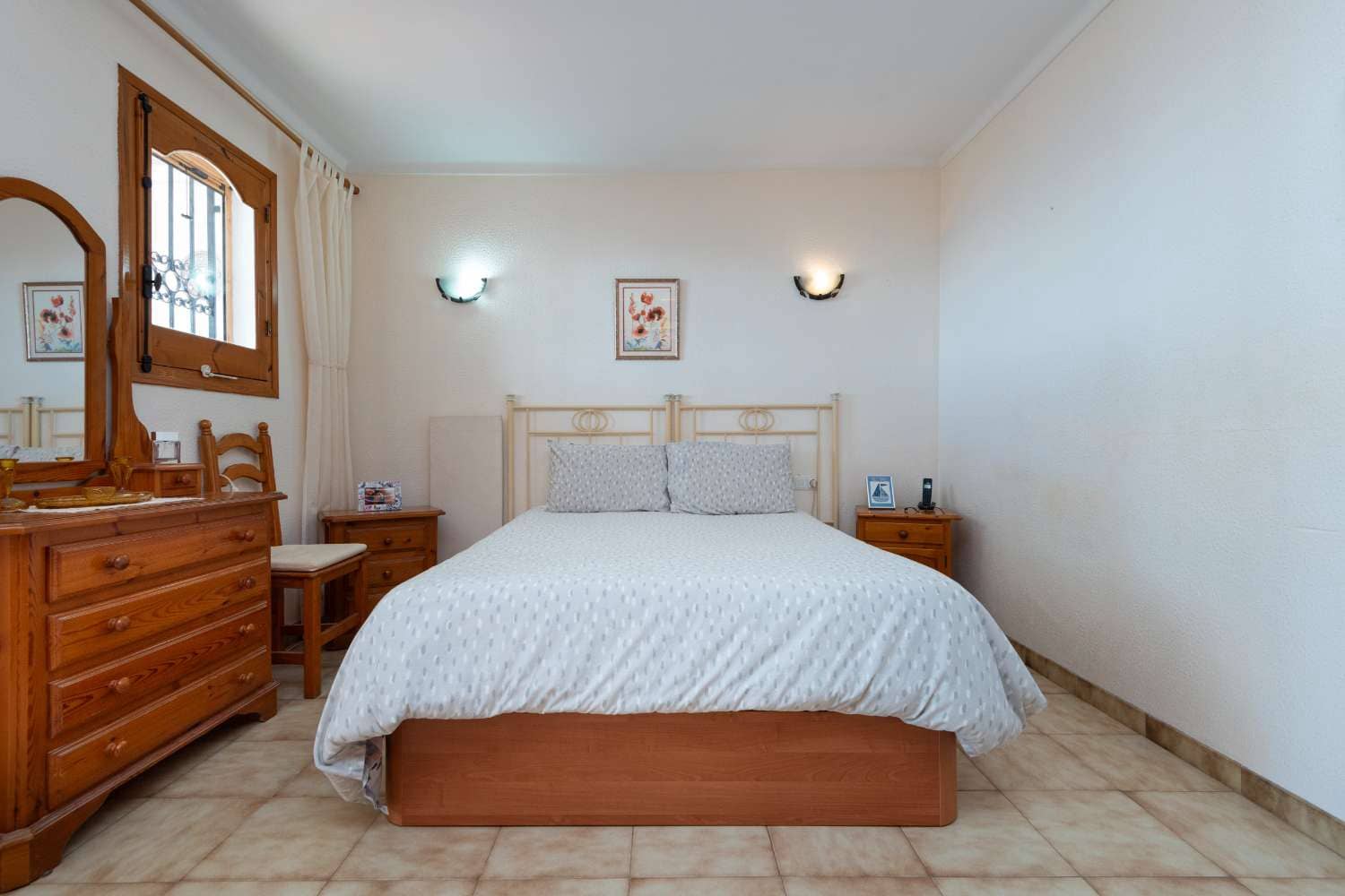 2 soveværelse Rækkehus til salg i Nerja med swimmingpool garage - € 379.000 (Ref: 9535613)